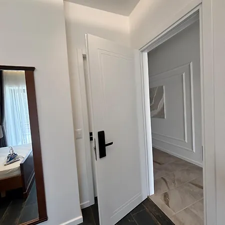 Gasthuis Mucenji Përmet