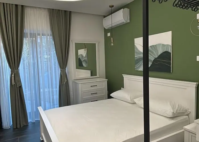 Mucenji Πανσιόν